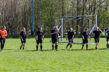 Bild 13 - Frauen SV Frisia 03 Risum Lindholm - Heider SV : Ergebnis: 8:0